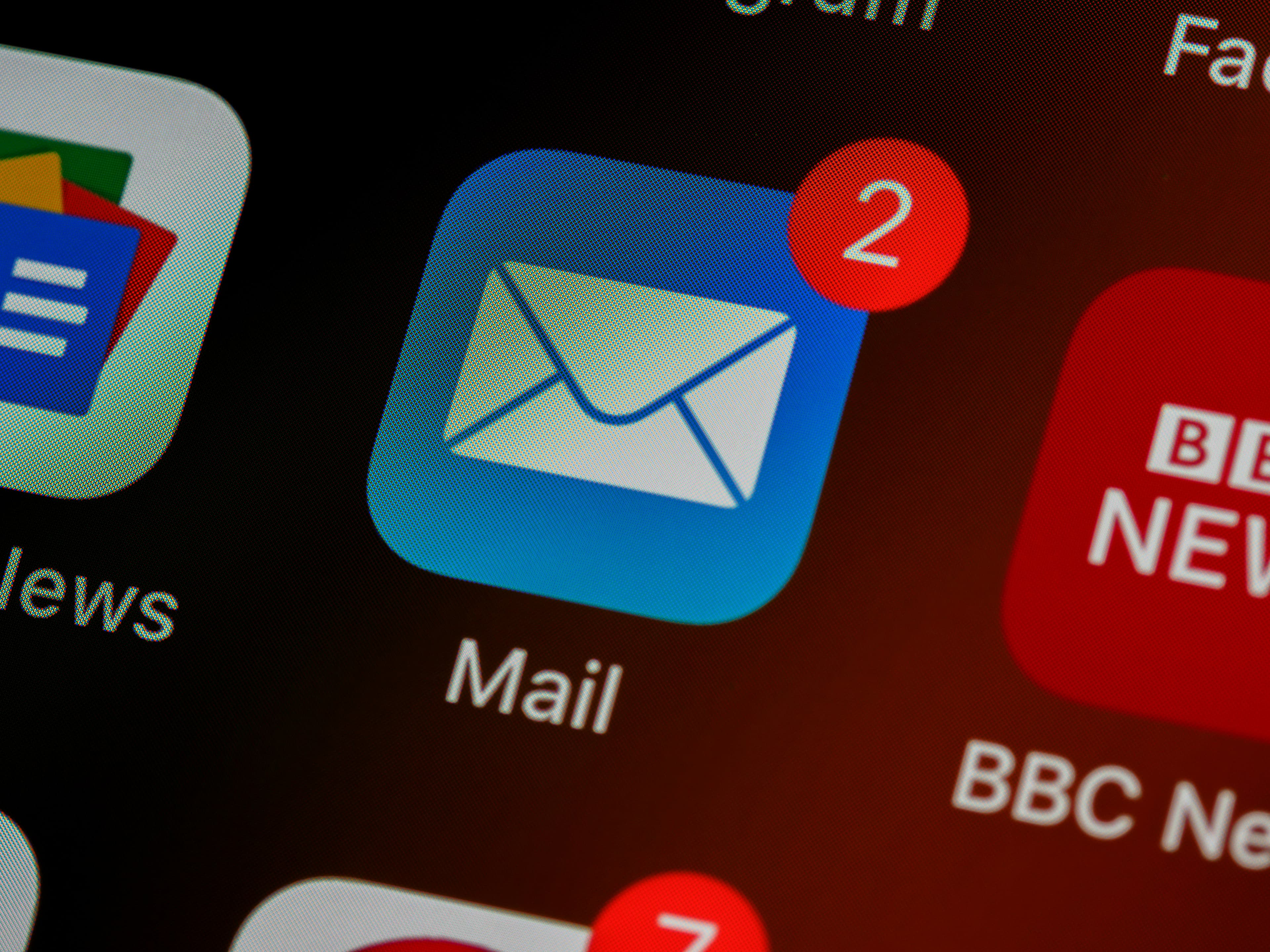 How to Add Talking Avatar Videos to Email Campaigns